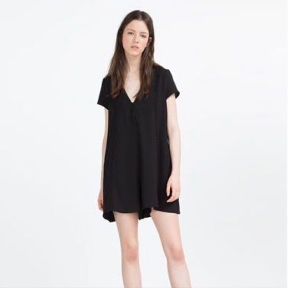 ZARA Black V-Neck Crepe play suit romper - Picture 2 of 15
